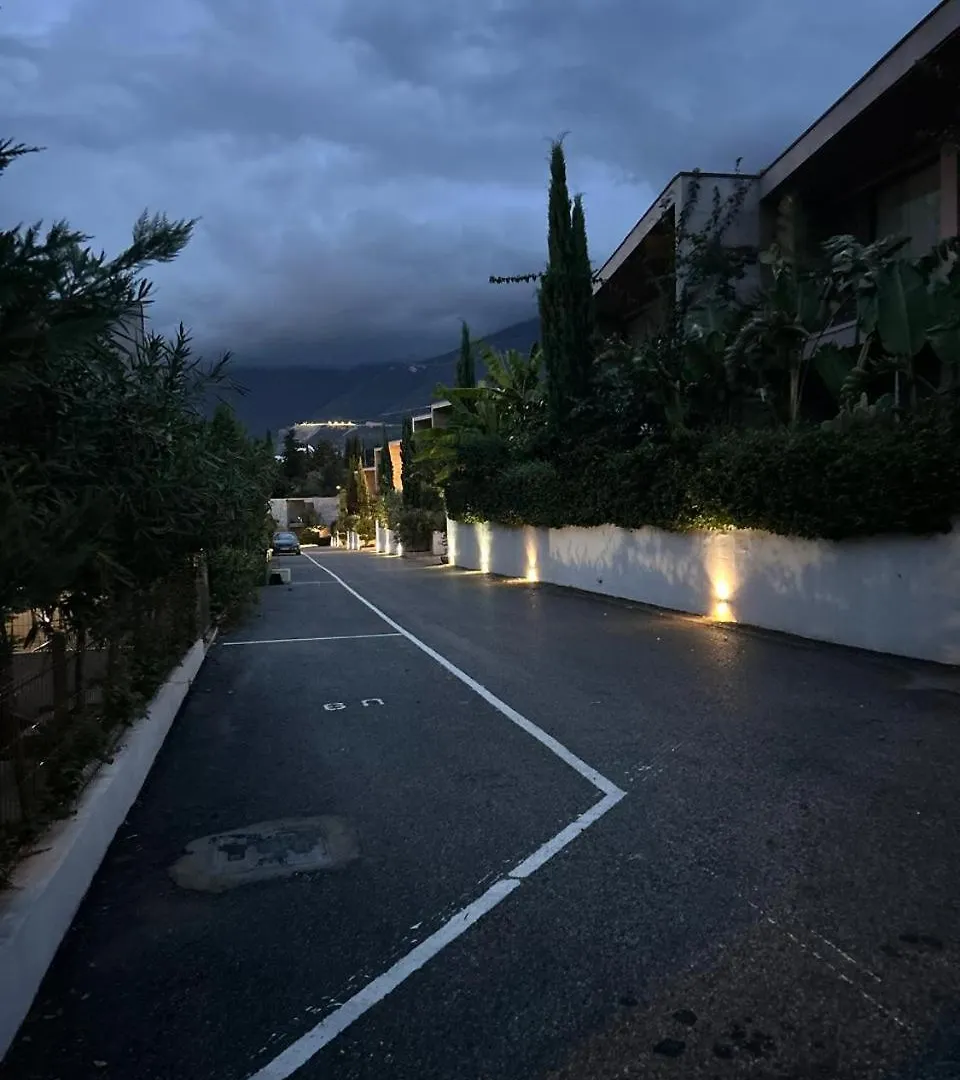 Sea View Apartment, Olea Residence Dhërmi 公寓